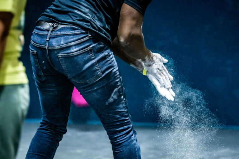 Bouldering sport reportage